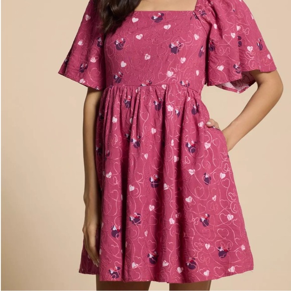Disney Dresses & Skirts - M - Disney Women’s Minnie Mouse Heart Embroidered Smock Dress NWT